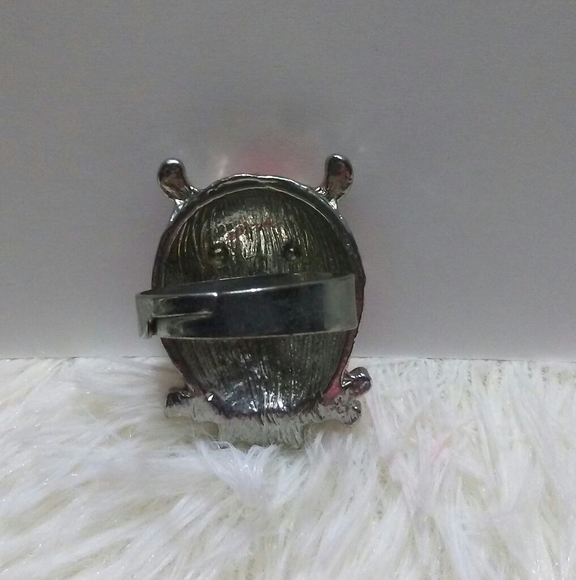 Sweet Red Owl Ring - Picture 3 of 4